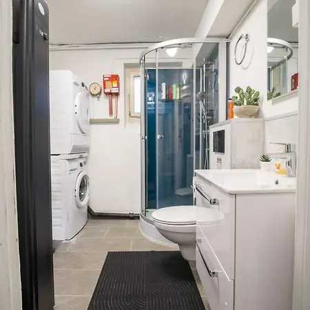 Casa vacanze Compact With Easy Access And Near Center Zurigo