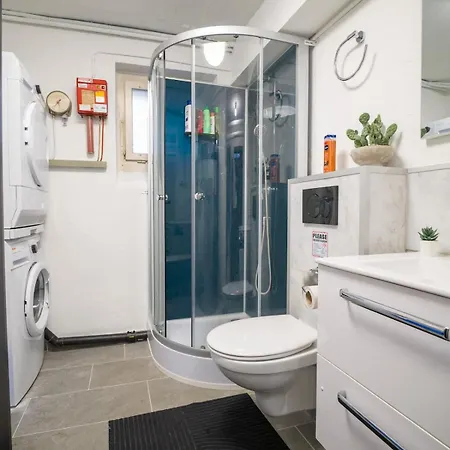 Casa vacanze Compact With Easy Access And Near Center